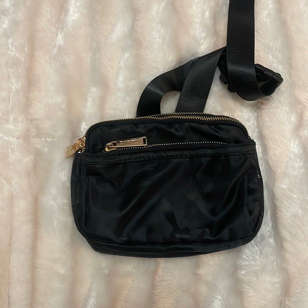 Black camo belt bag, one size fits most